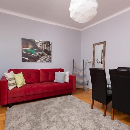 Metro Politechnika Studio Konstytucji By Renters Daire Varşova Dış mekan fotoğraf