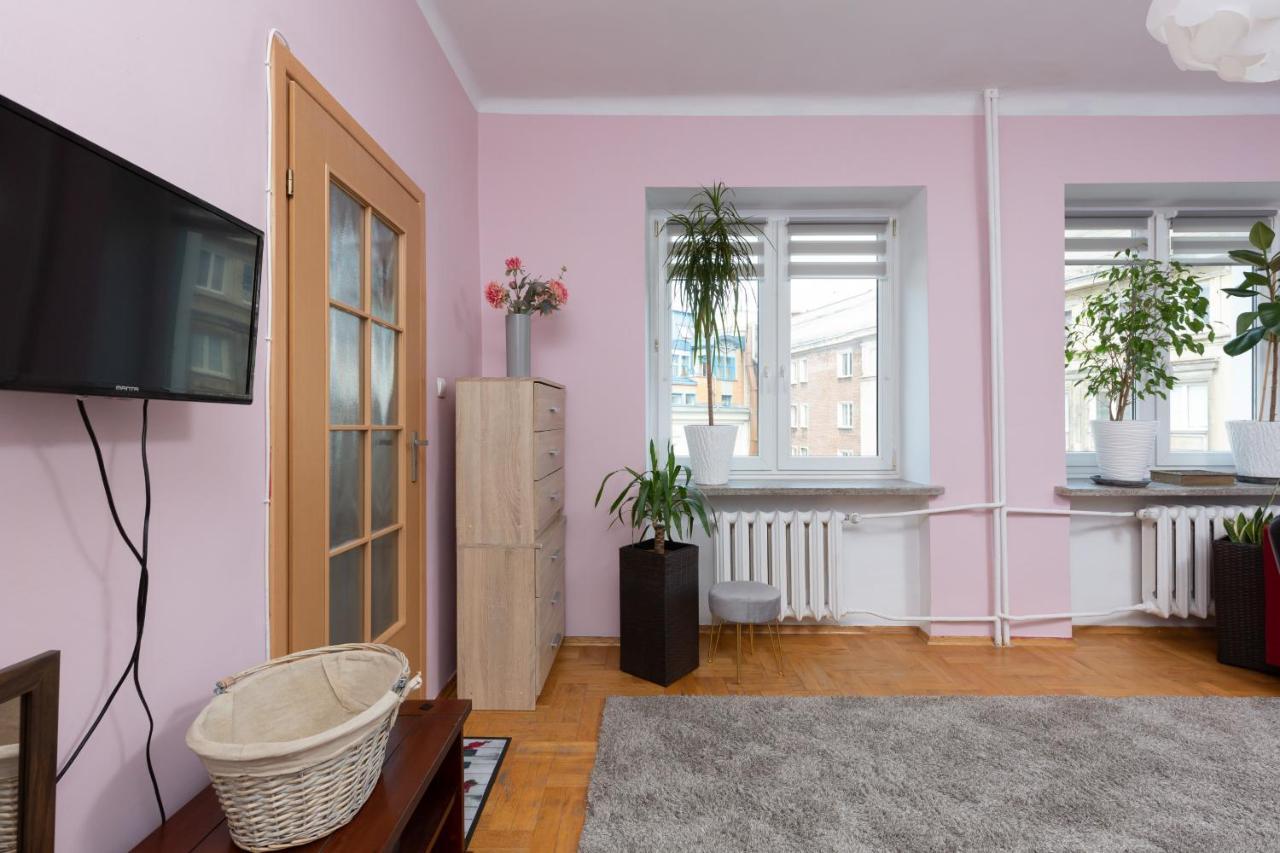 Metro Politechnika Studio Konstytucji By Renters Daire Varşova Dış mekan fotoğraf